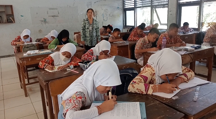 MPLS Ramah SMP Negeri 1 Wuryantoro Tanamkan Karakter, Disiplin, dan Cinta Lingkungan